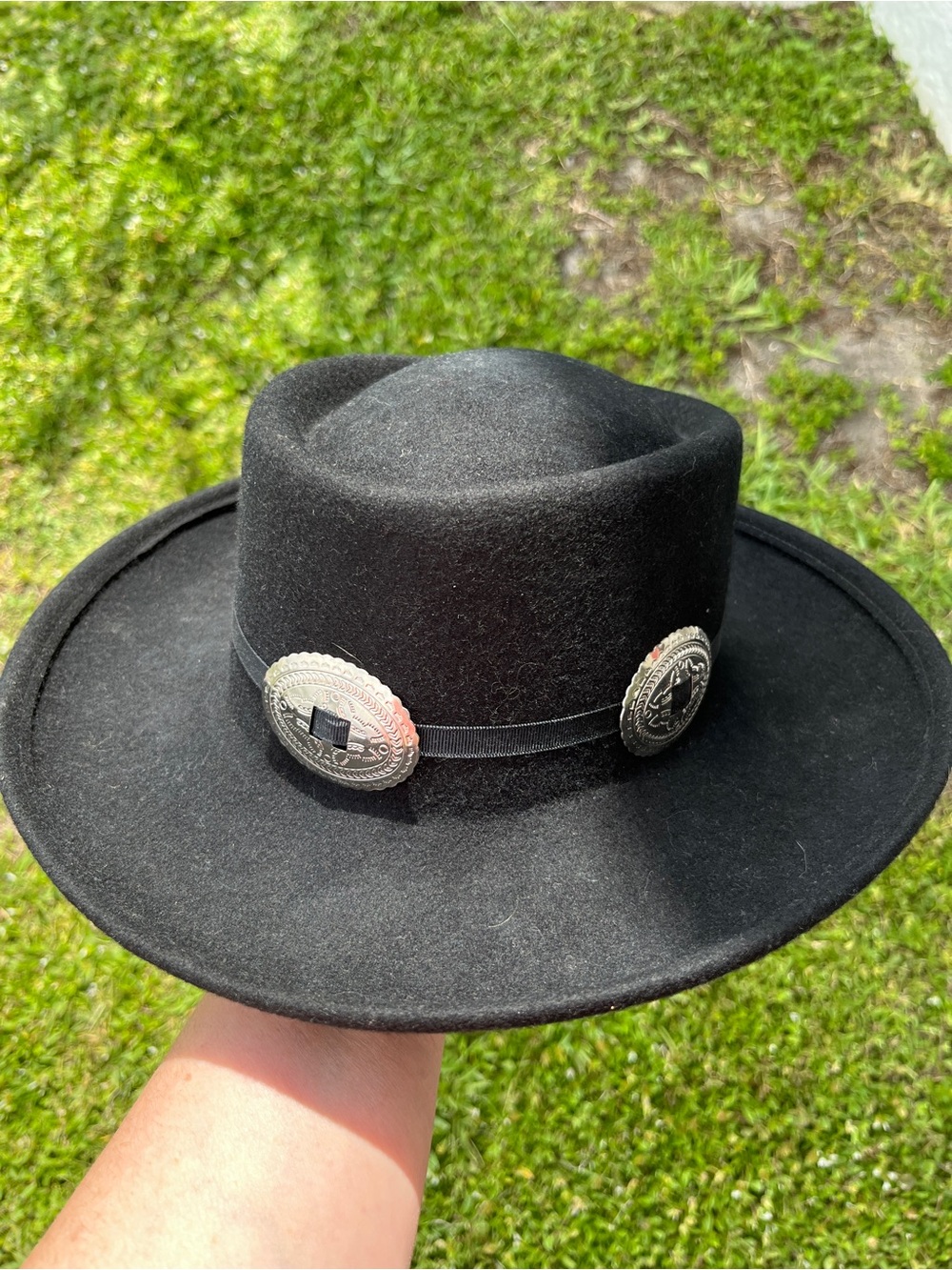 Black Felt Western Cowboy Ranch Hat with Silver Tone Conchos